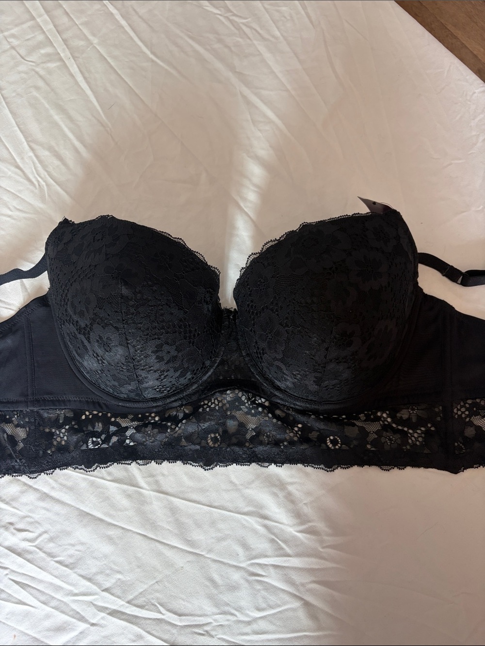 Lace Black Adore Me Bra - Picture 4 of 6